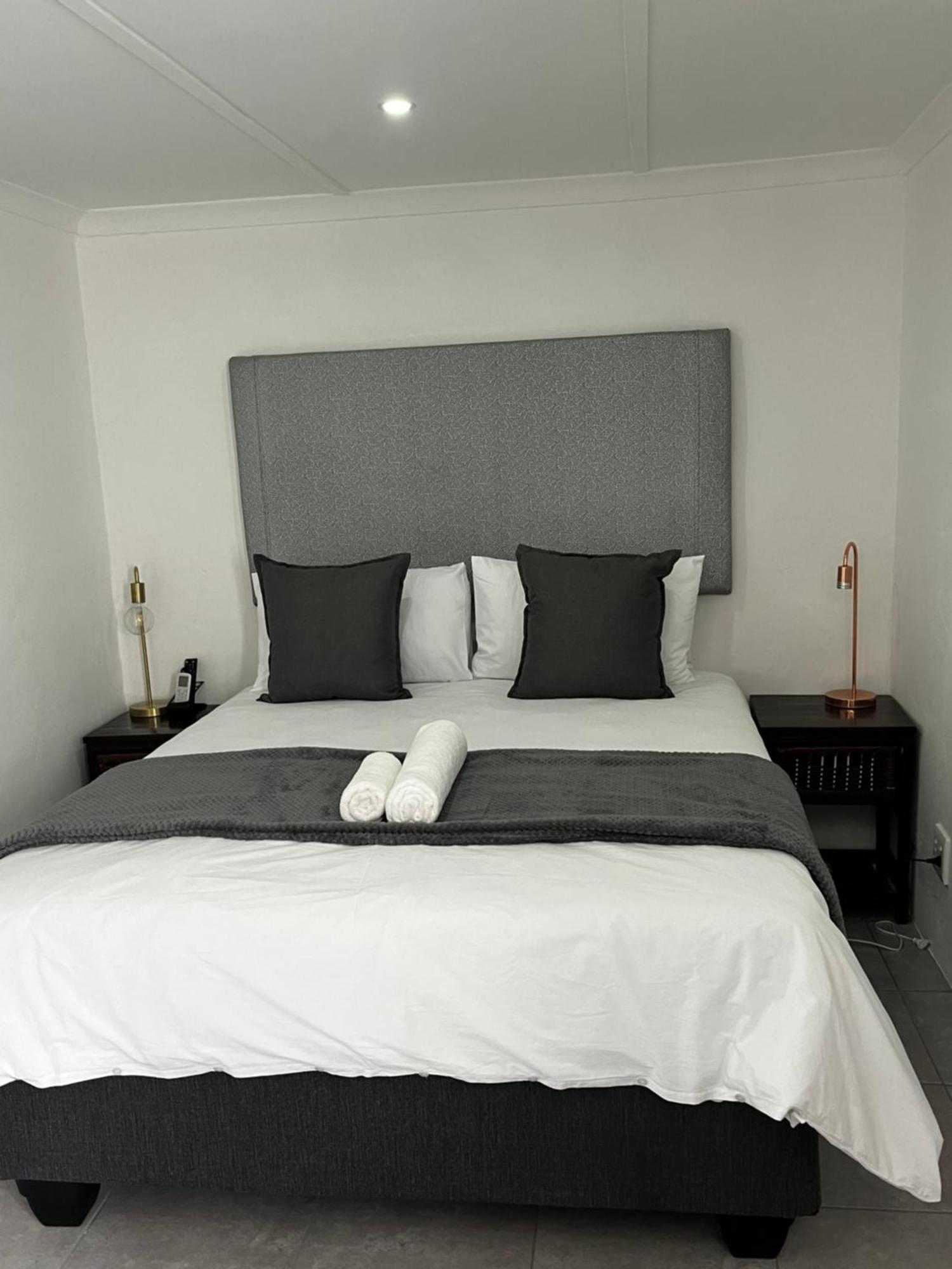 Cradock Guest House & Self Catering Buitenkant foto